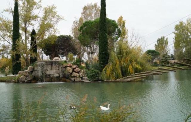 Appartement Village 7 En Residence De Vacances En Camargue Arles Dış mekan fotoğraf